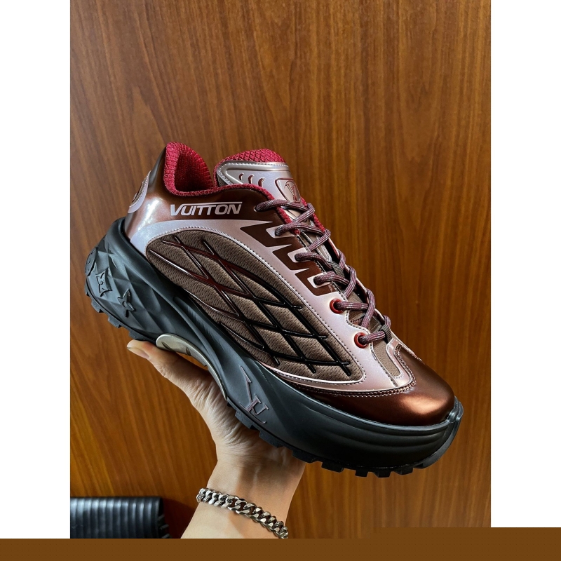 l**is V*t*n sneakers